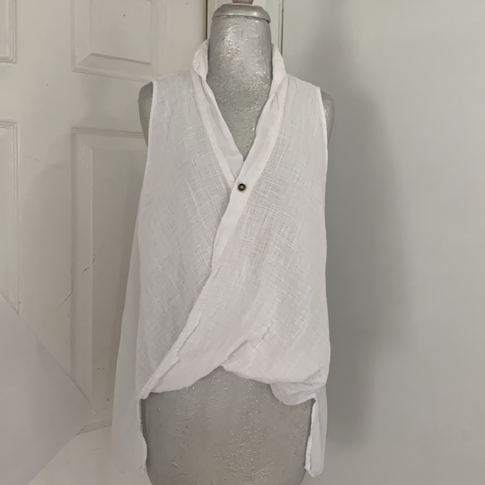 Hard Tail white top size M asymmetrical